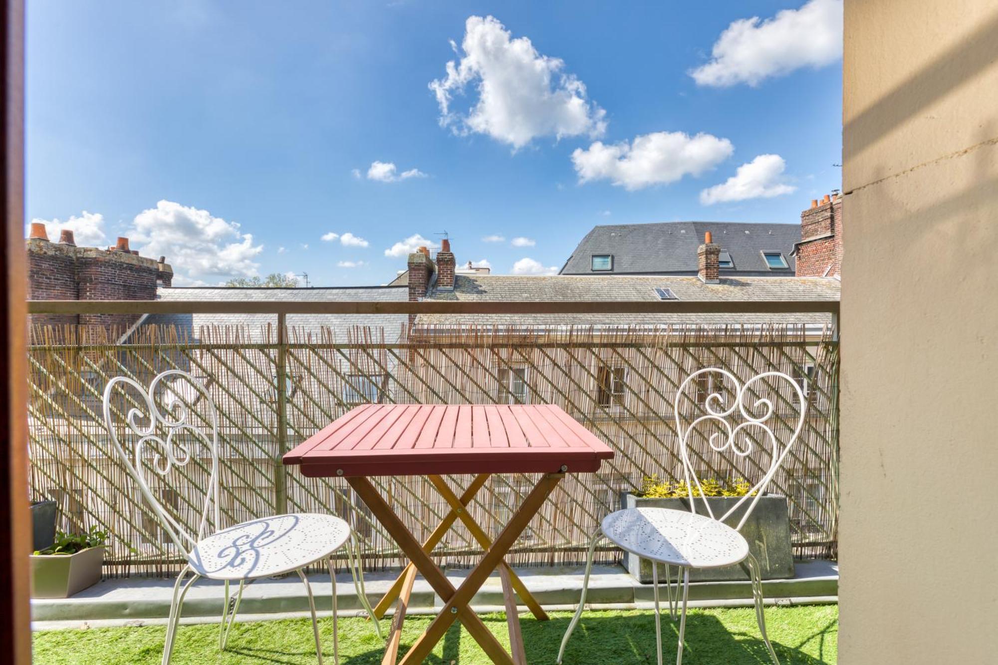 Juliette : *Logement Avec Balcon* Apartment Rouen Exterior foto