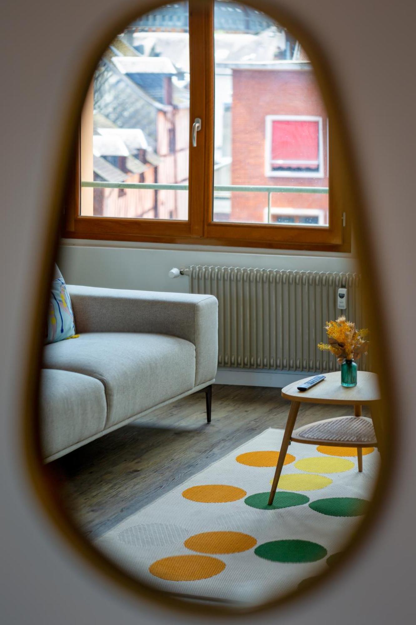 Juliette : *Logement Avec Balcon* Apartment Rouen Exterior foto